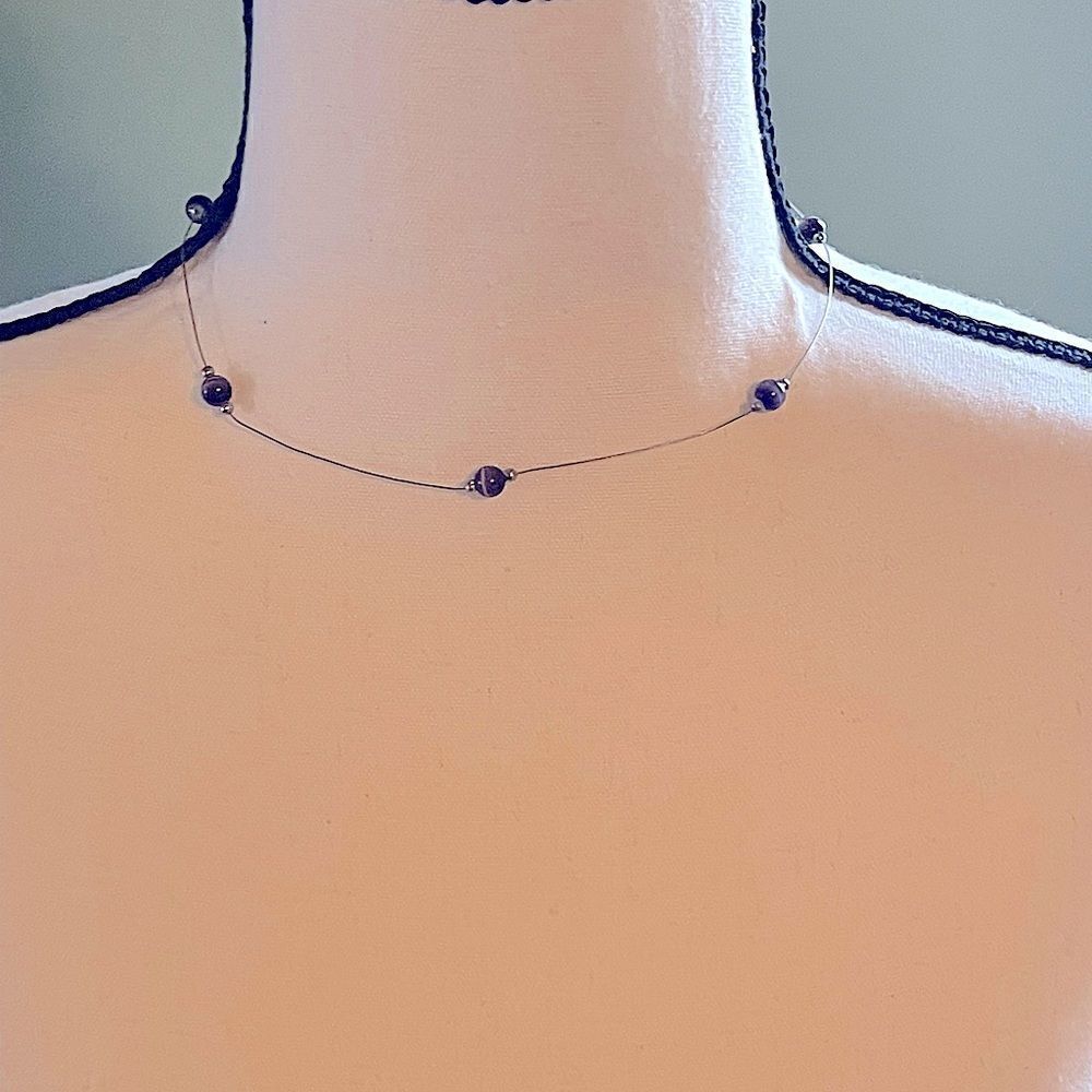 Y2K Vintage Wire (with Silver and Purple Beads) Short Necklace.